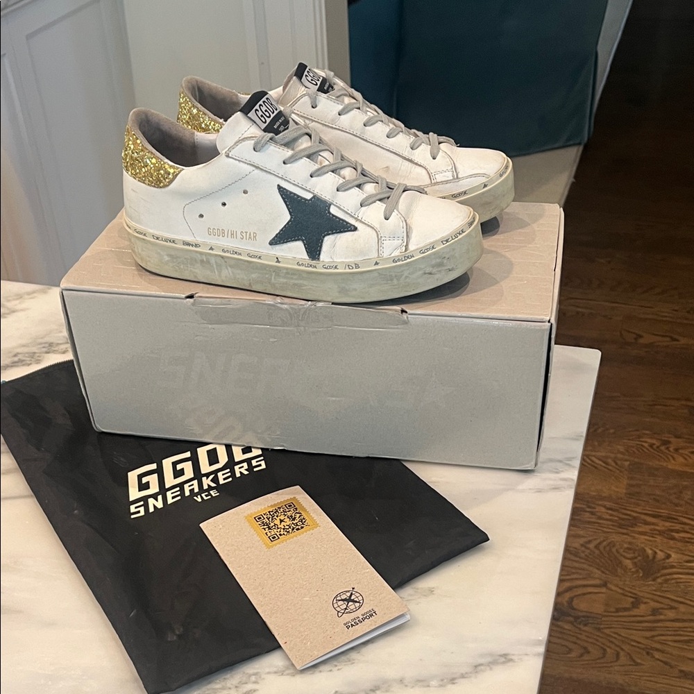 Authentic Golden Goose Sneakers size 38